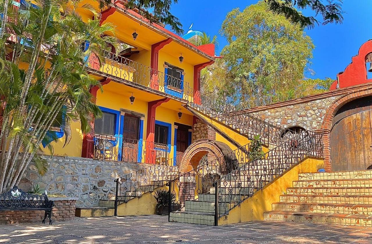 Hotel Rancho Escondito Puerto Escondido  Exterior photo